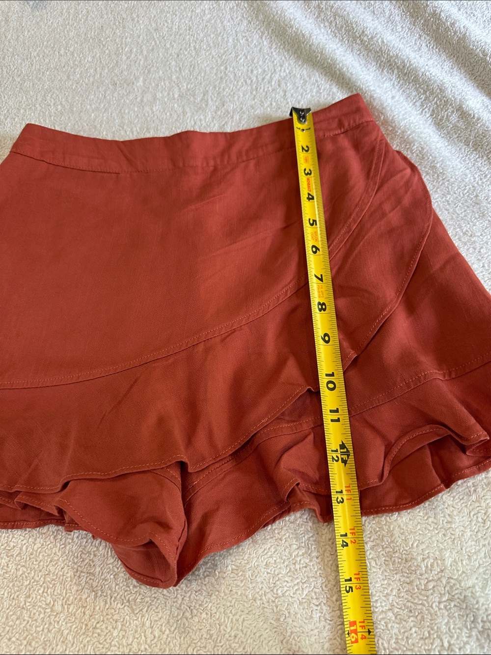 Women’s Rust Ruffle Hem Shorts size small - Picture 13 of 14